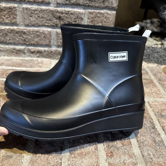 Calvin Klein Women Illea Rain Boot Size 9 Black - Picture 4 of 13